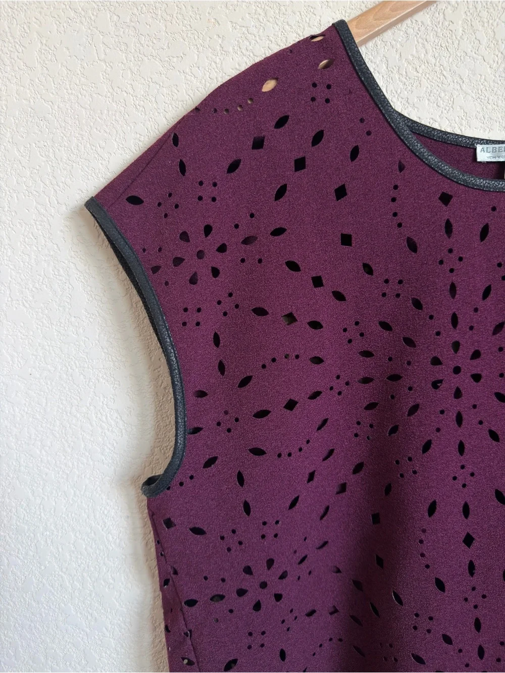Alberto Makali Laser Cut High Low Blouse XL Purple Faux Leather Trim Artsy EUC